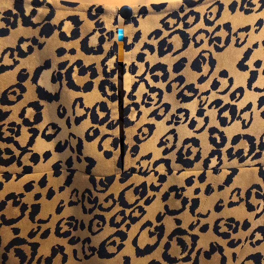 Leopard Print Split Back Top - image 3